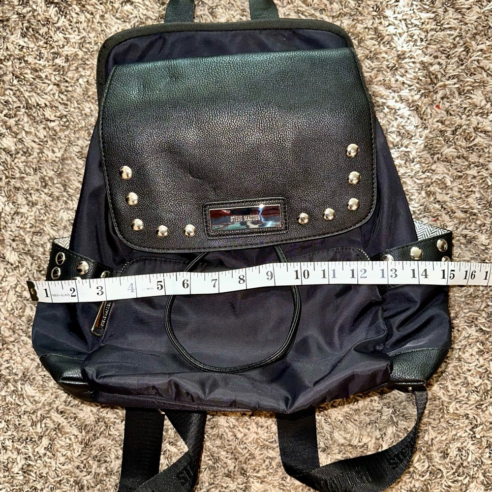 Beautiful Steve Madden Silver Studded Black Backpack - Picture 11 of 16